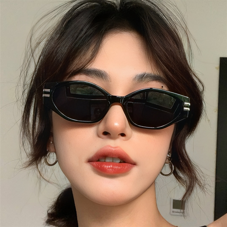 Street Fashion News - New Small Frame Y2K Cat Eye
