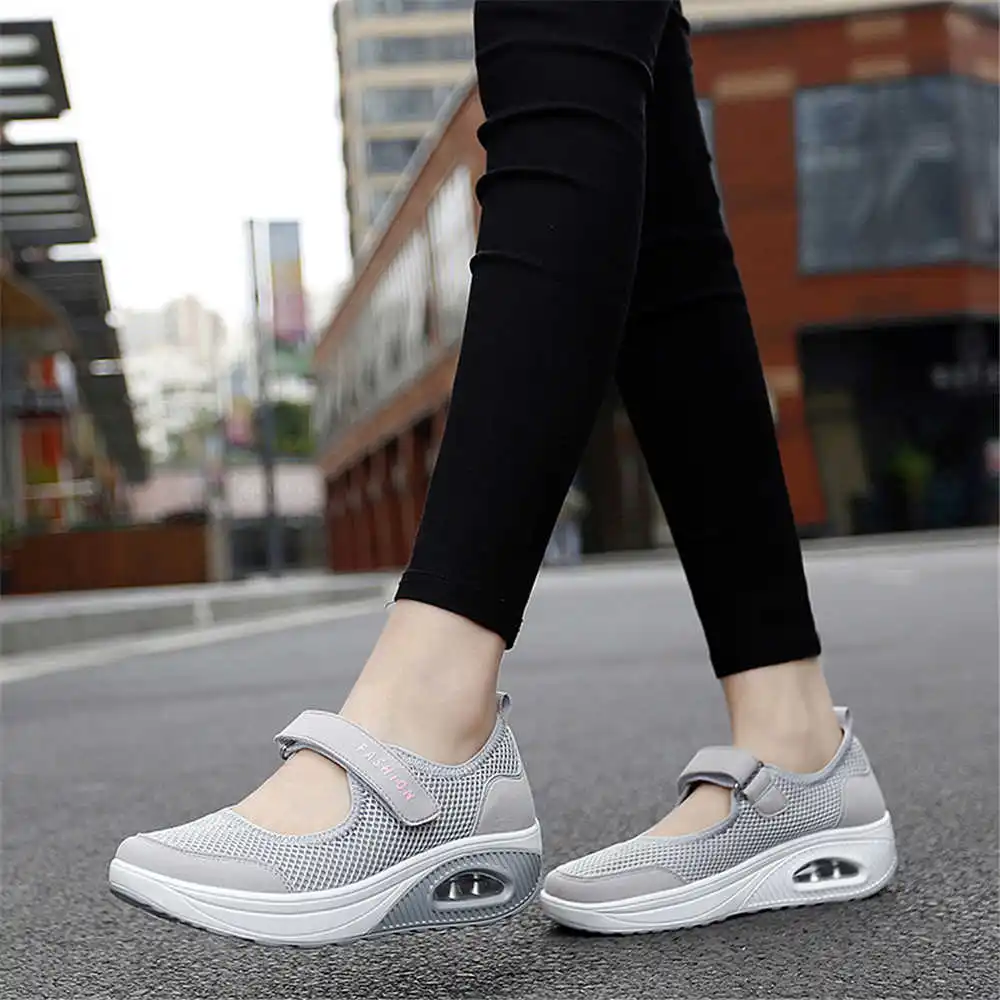 36-41 Demi-season Colored Snea - đánh giá và giá Guangzhou Street Fashion